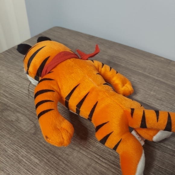Tony The Tiger Vintage Kellogg's Stuffed Animal 10 - Picture 12 of 16